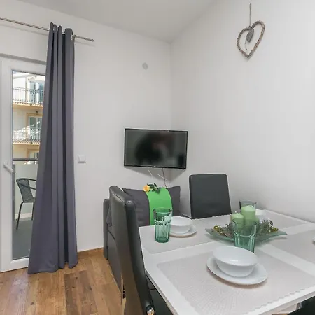 Lorenzo Apartman