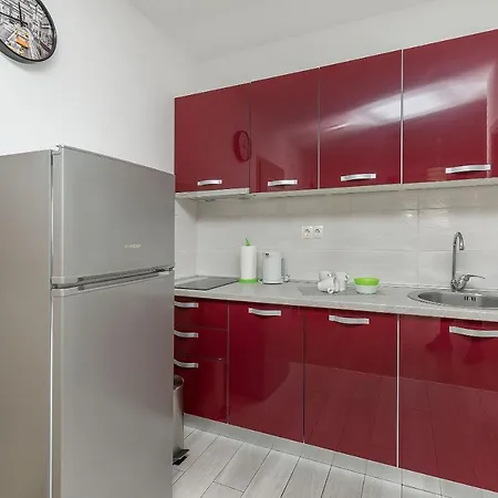 Apartman Lorenzo *