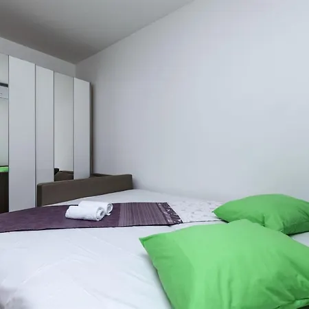 Lorenzo Apartman *