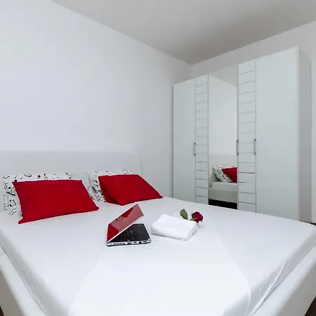 Apartman Lorenzo