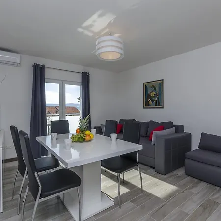 Apartman Lorenzo Lokva Rogoznica